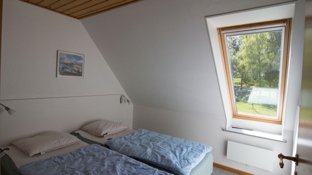 Apartment, 1 King Bed, Balcony, Sea View (A) photo 1