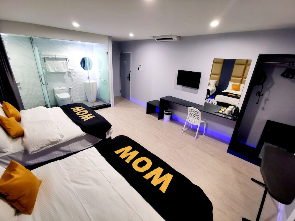 Family Quadruple Room photo 2