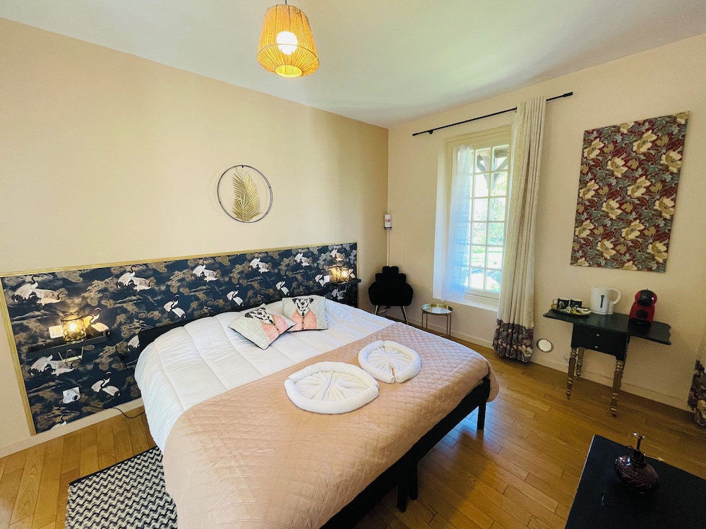 Superior Double or Twin Room photo 2