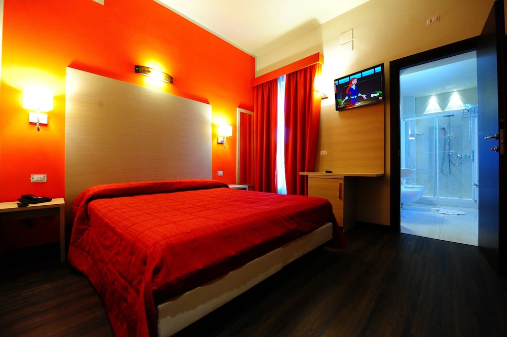 Single Room photo 1
