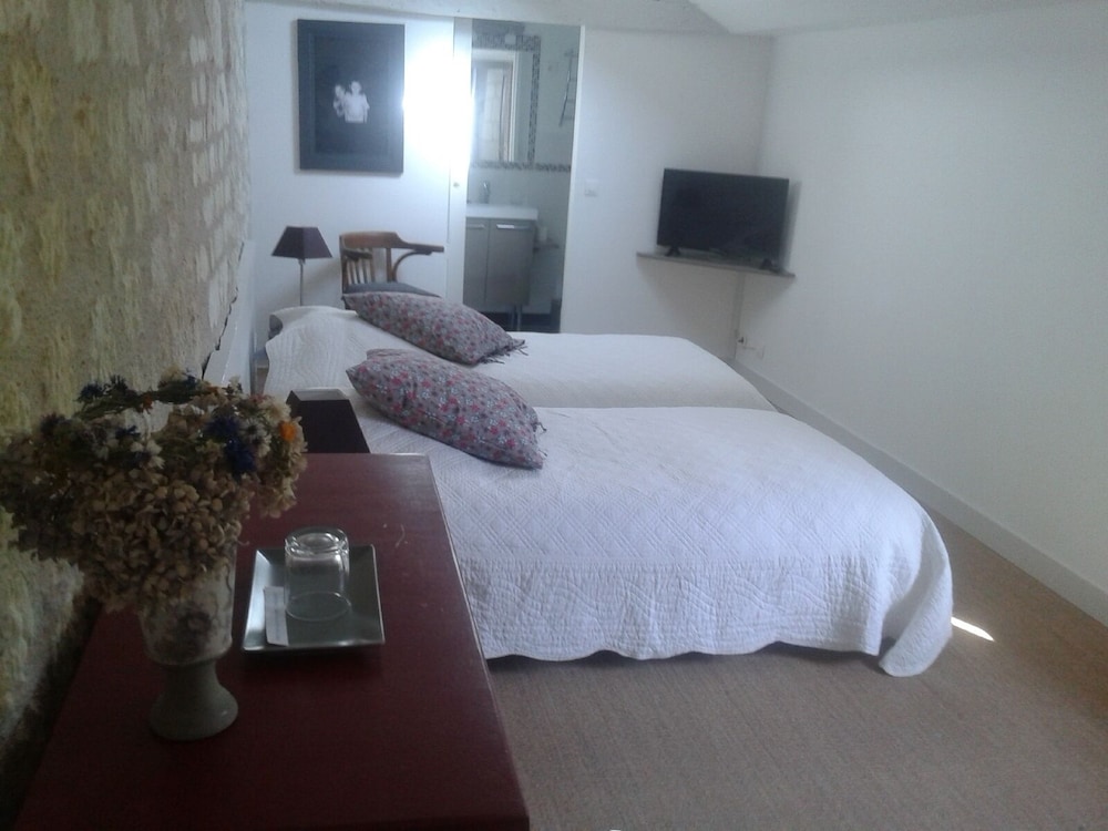 Comfort Double or Twin Room, Ensuite, Garden View (chambre du milieu) photo 2