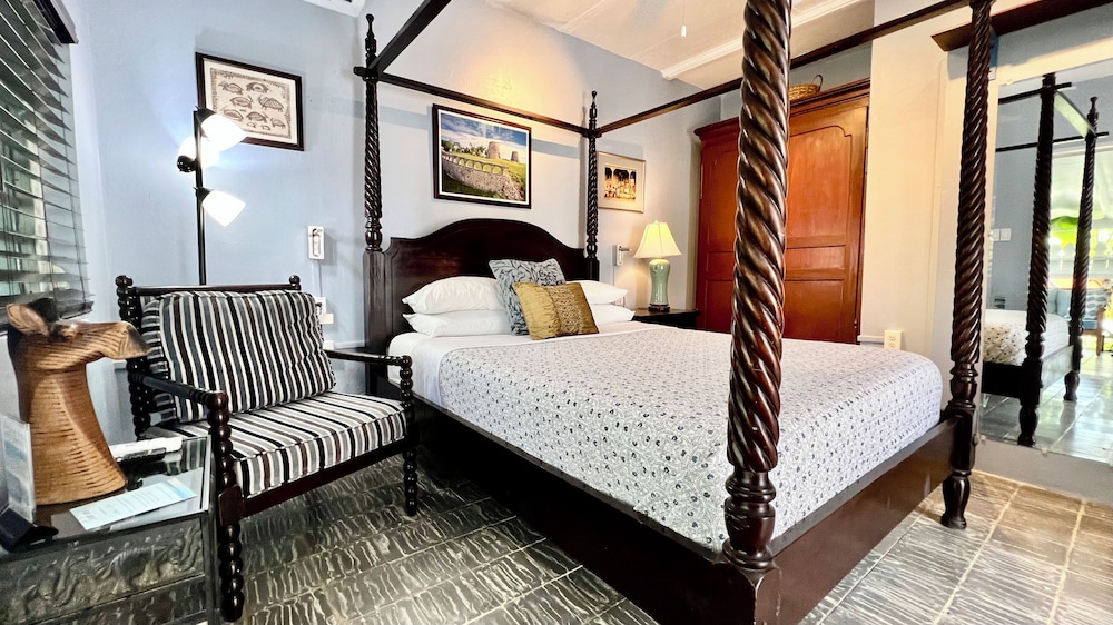 Deluxe Cottage, Kitchen, Garden View (Crew)