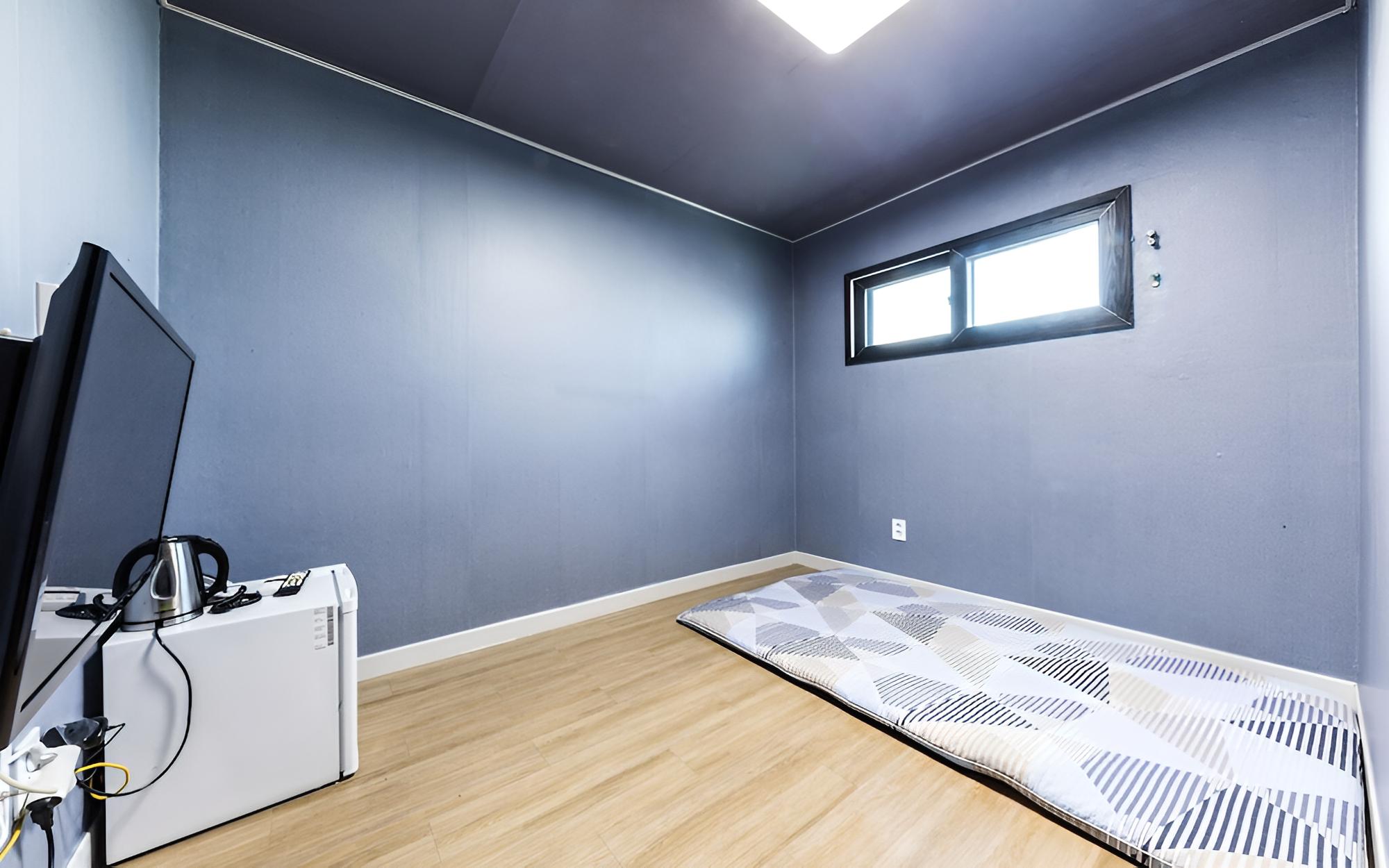 Room (Korean Room (Ondol)) - Photo 2