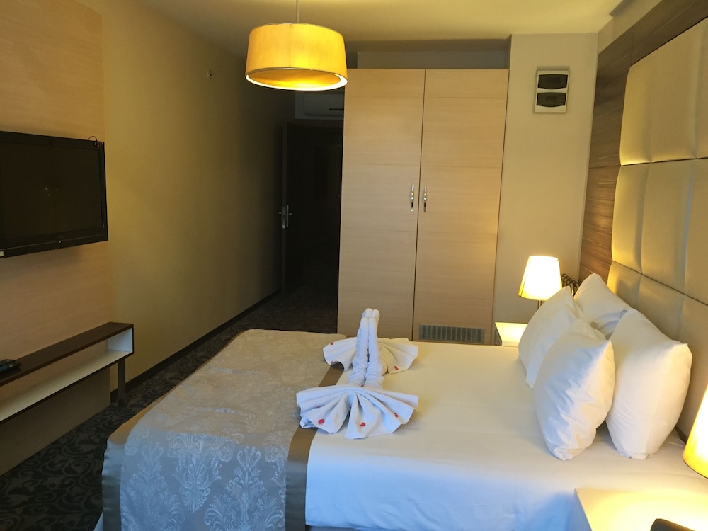 Economy Double or Twin Room photo 1