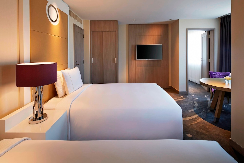 Club Suite, 2 Twin Beds photo 2