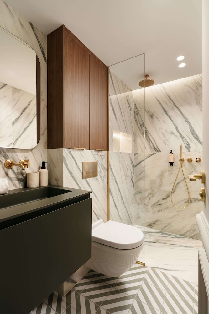 Elegance Room photo 3