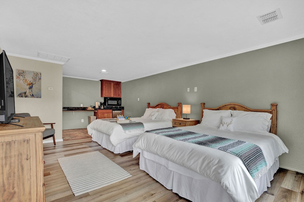 Standard Double Room - Photo 1