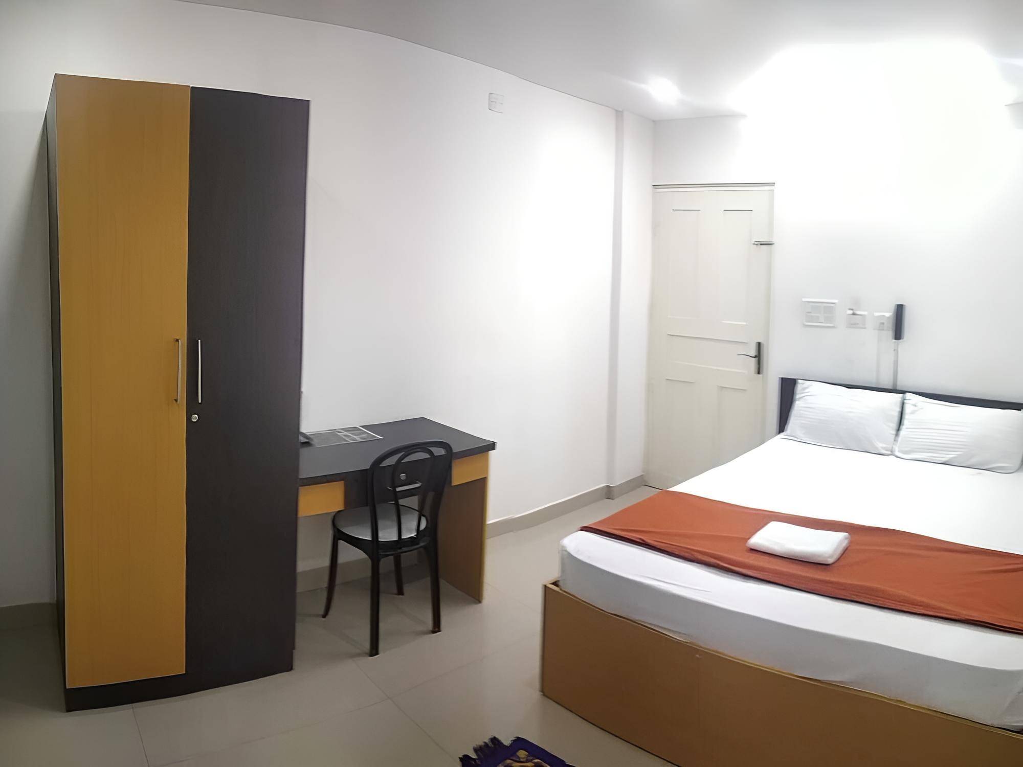 Deluxe Room - Photo 4