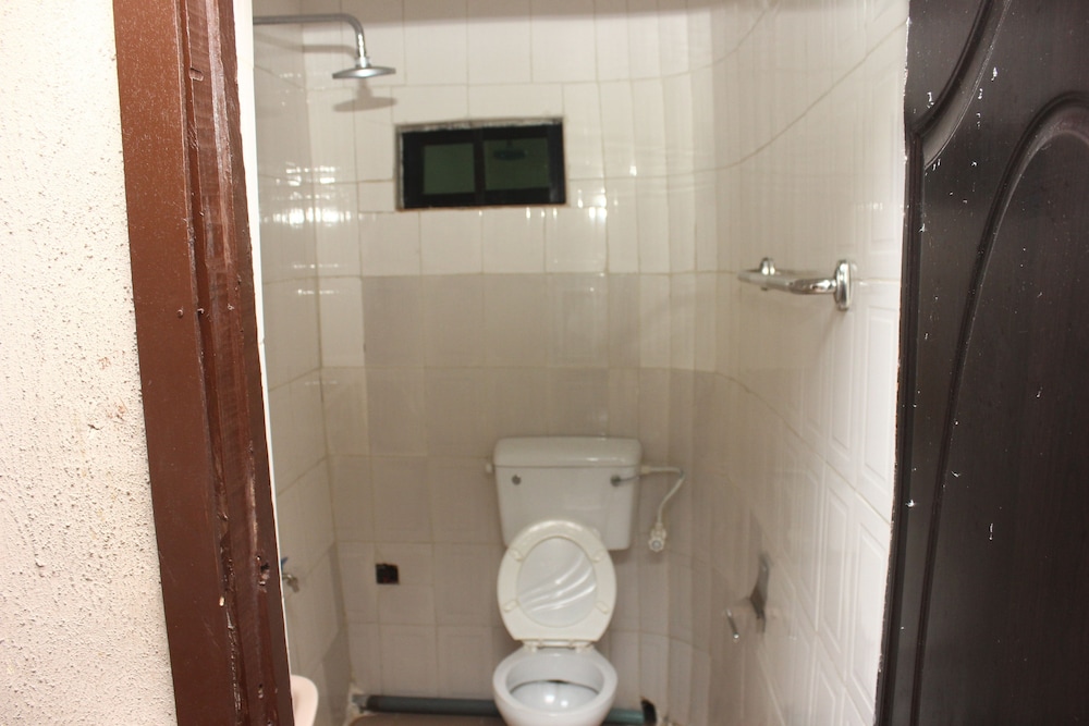 Classic Room, 1 Bedroom, Private Bathroom, City View photo 3