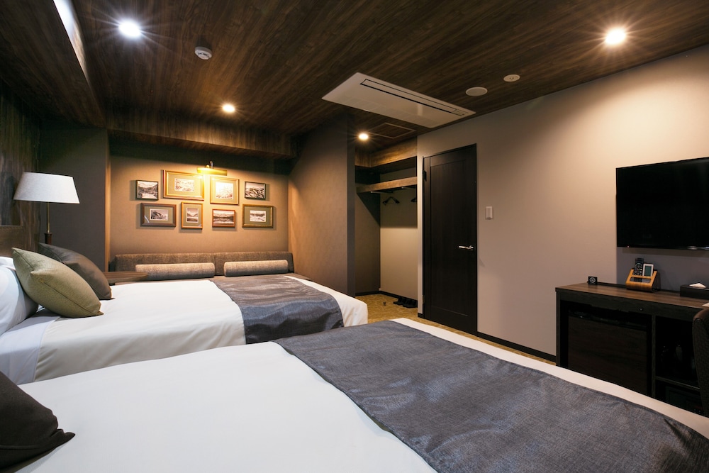 Premium Twin Room, Non-Smoking