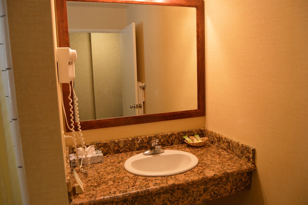 Deluxe Suite, 2 Bedrooms - Photo 5