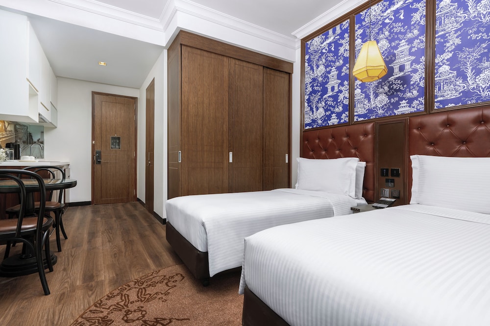Deluxe Studio, 2 Twin Beds, City View photo 1