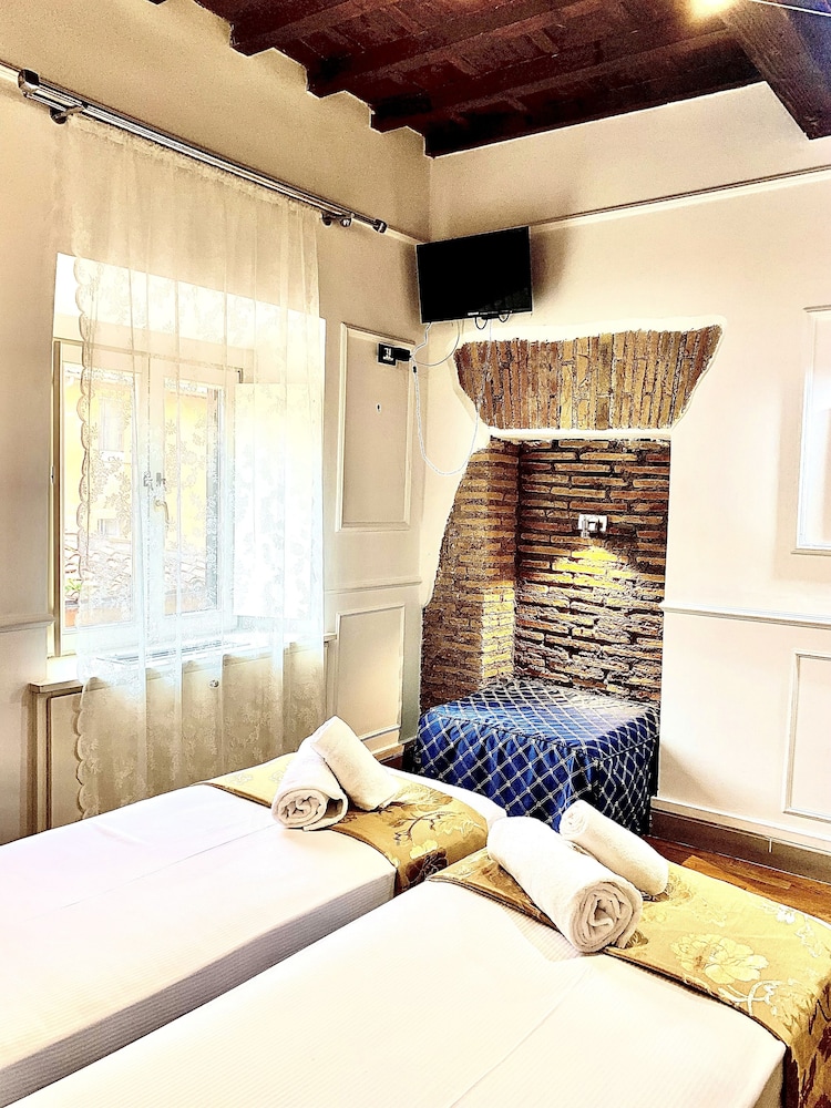Panoramic Room photo 1