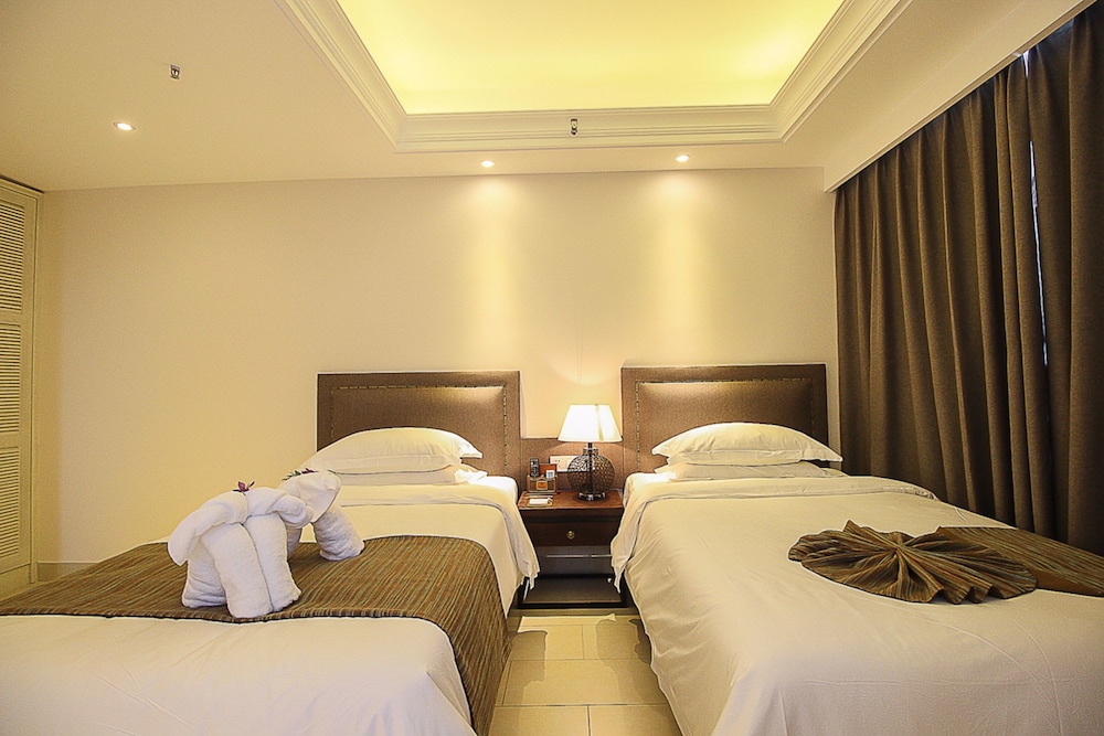 Superior Twin Room With River View photo 2