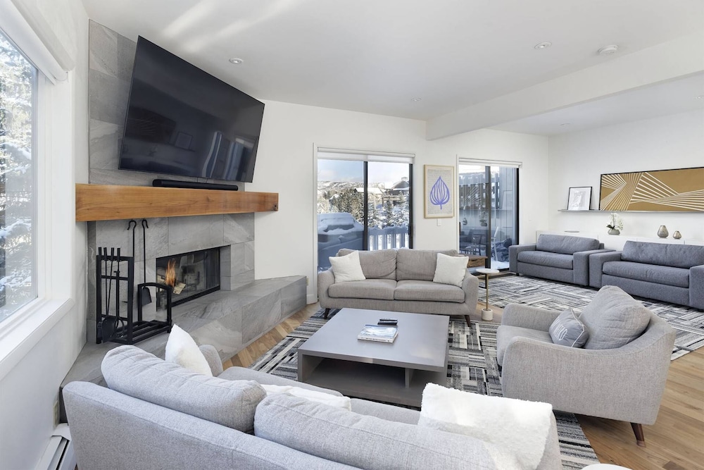 Condo (Snowmass 3 Bedroom Private Hot Tub 13)