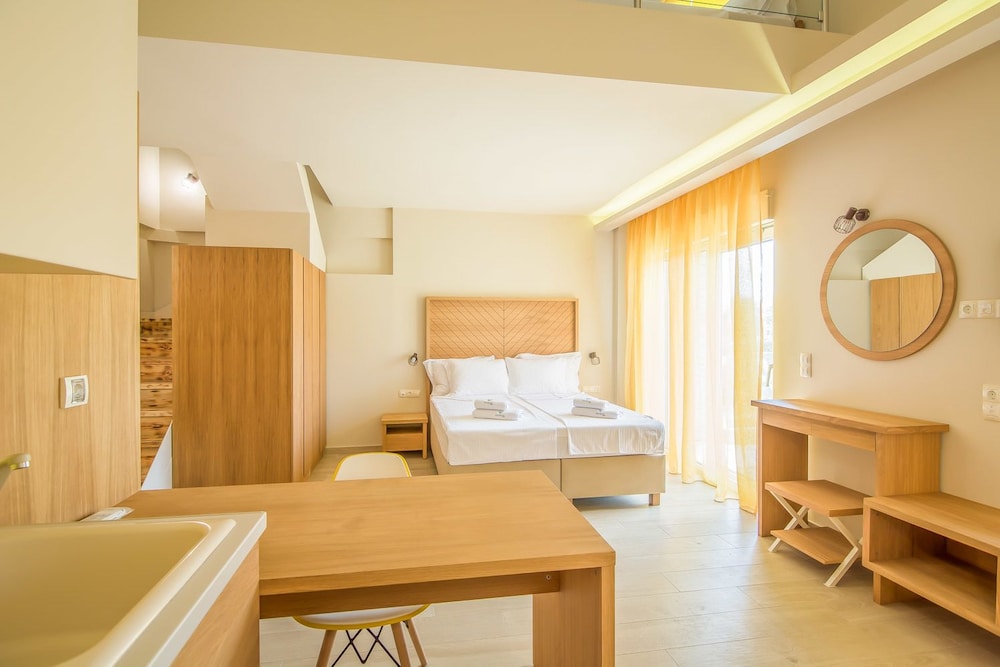 Grand Apartment, Sea View, Mezzanine