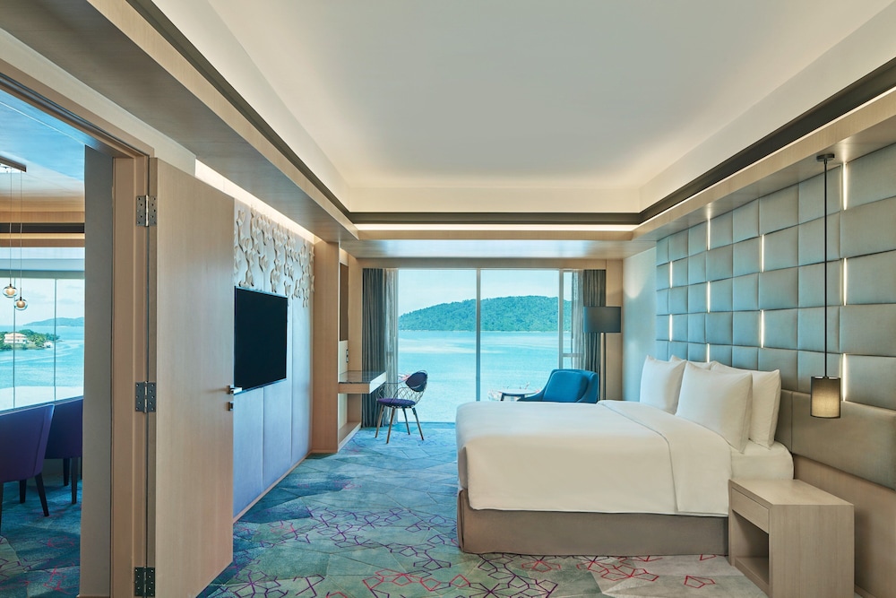 Club Suite, 2 Bedrooms, Non Smoking, Sea View