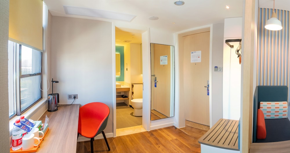 Standard Room, 2 Twin Beds (Extra Floor Space) - Photo 1