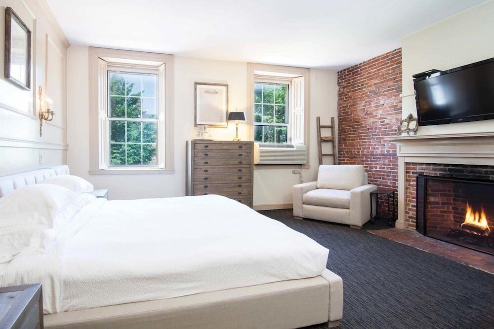 Superior Room, 1 King Bed, Park View