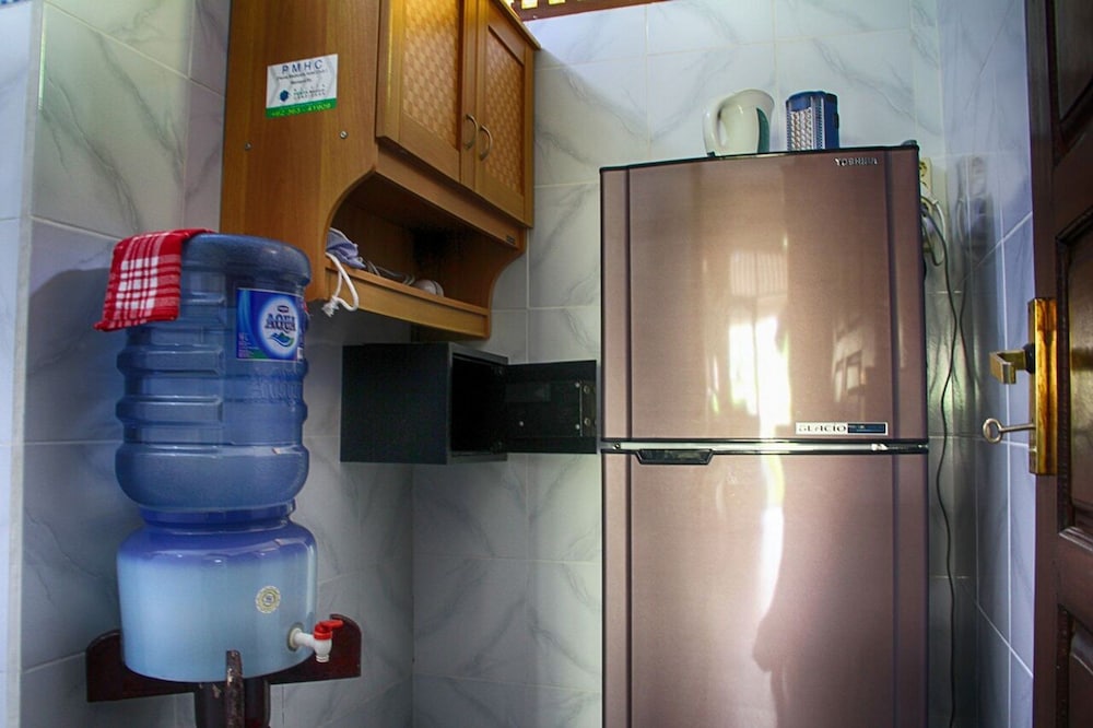 Room 6 photo 3