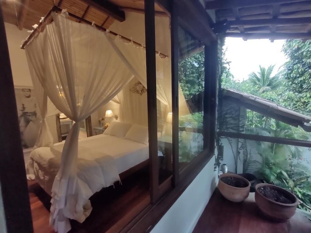 Superior Suite, Garden View photo 2