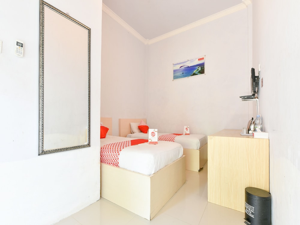 Deluxe Twin Room photo 3