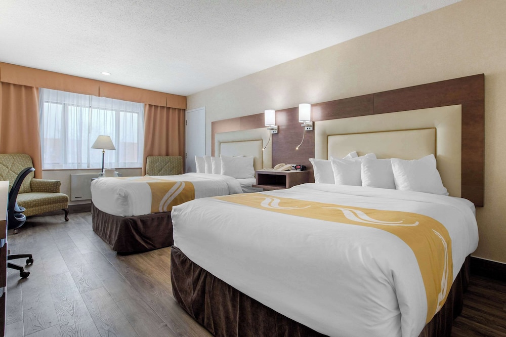 Business Room, 2 Queen Beds, Non Smoking - Photo 1