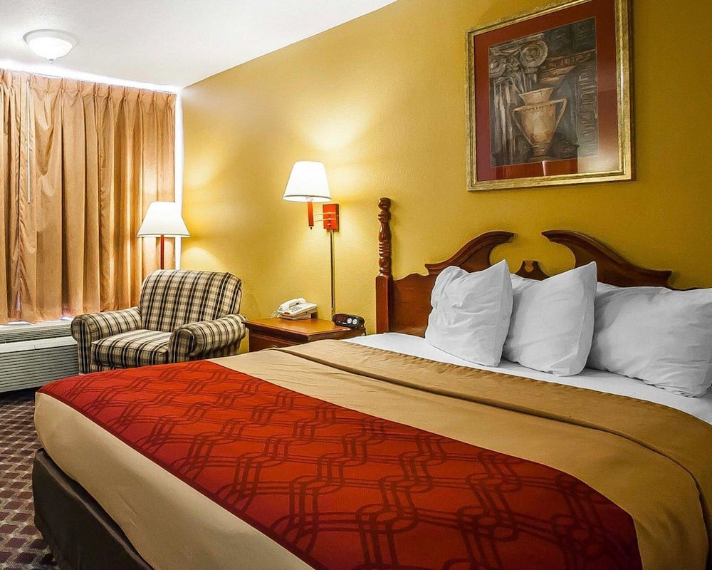 Room, 1 Queen Bed, Non Smoking - Photo 2