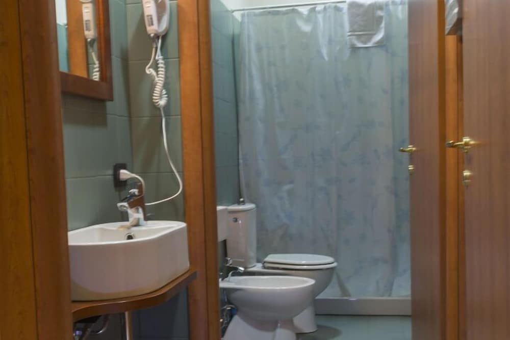 Quadruple Room photo 3
