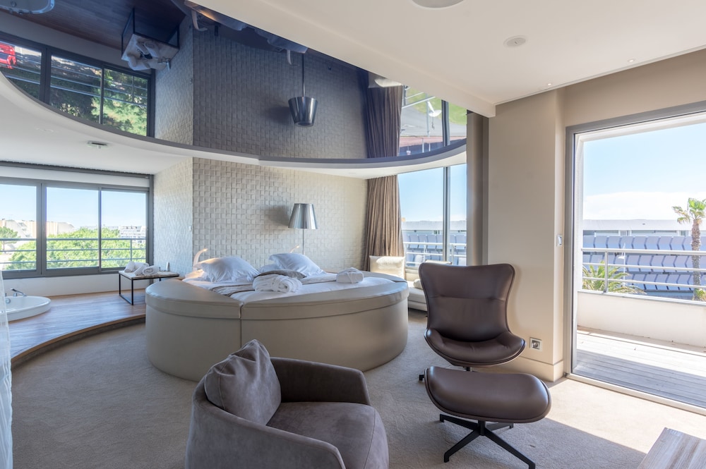 Premium Suite, Terrace