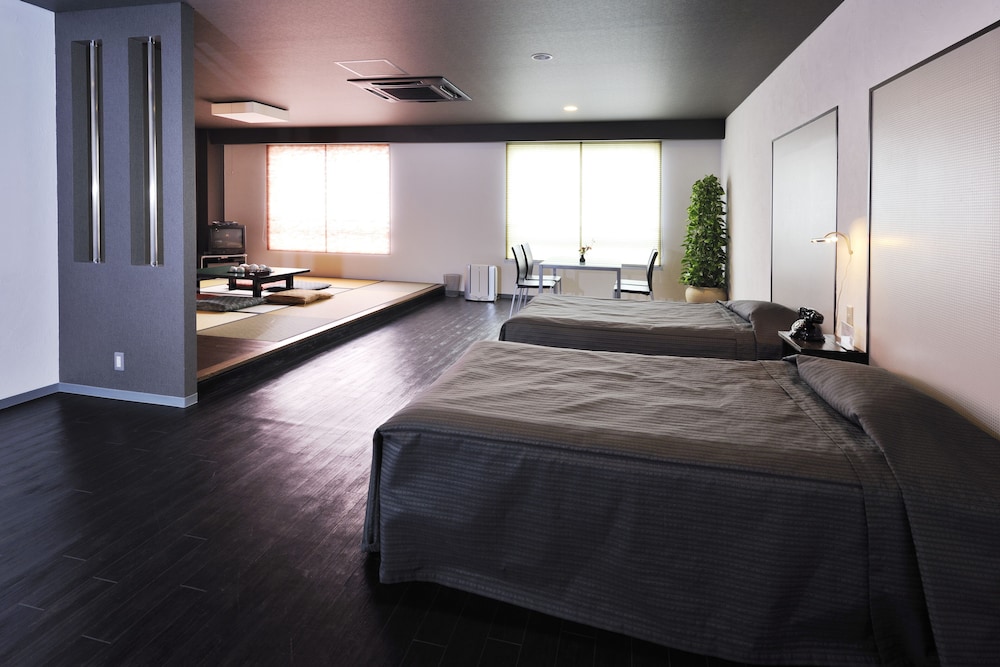 [Asian Suite]  Special Japanese-Western Room (Night View Side), Smoking photo 2