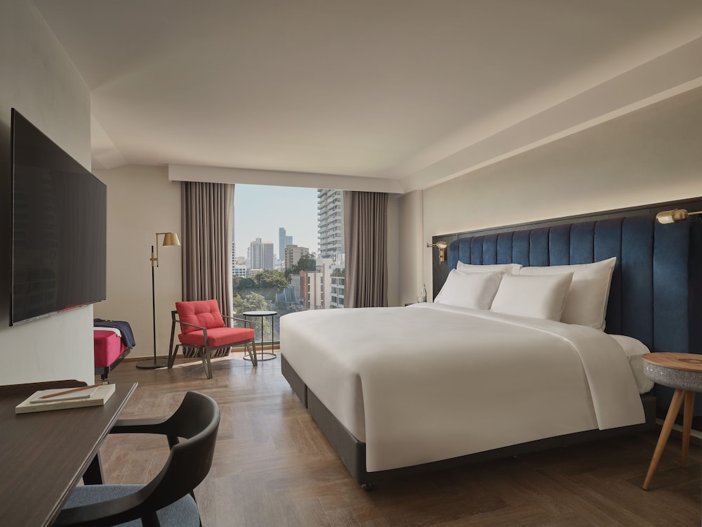 Grand Room, 1 King Bed with Sofa bed (Day Dreamer)