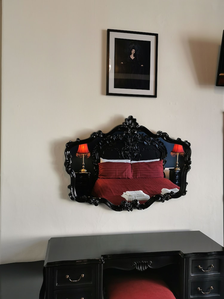Double Room (Superior Double 1st Floor) photo 3