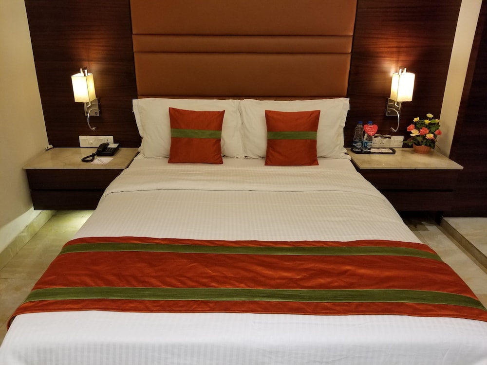 Superior Room - Photo 11