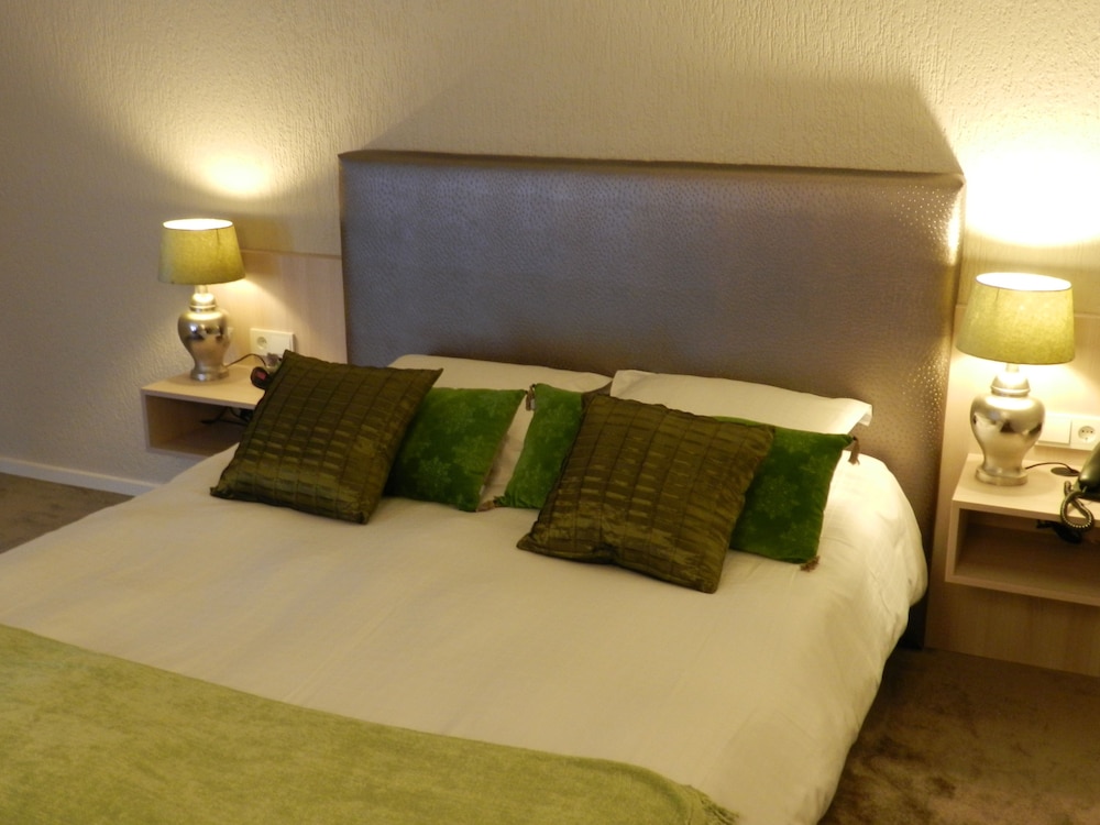 Standard Room photo 2