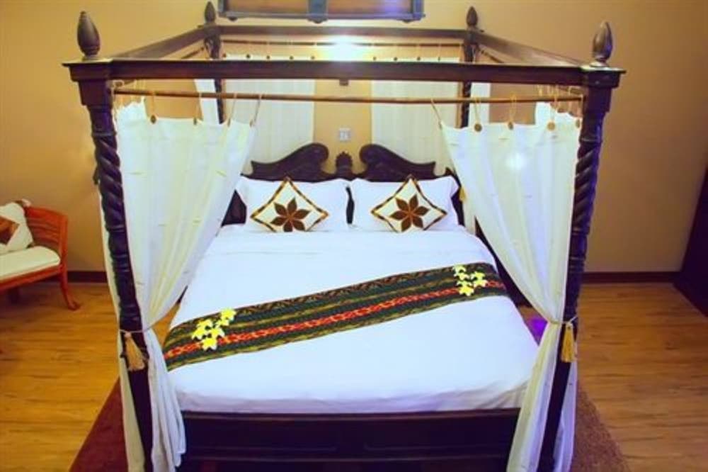 Deluxe Double Room, Pool View photo 3