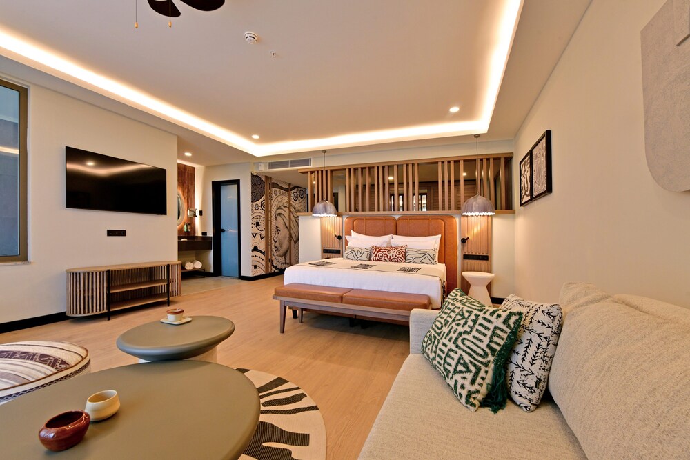 Superior Whirlpool Room Sea View