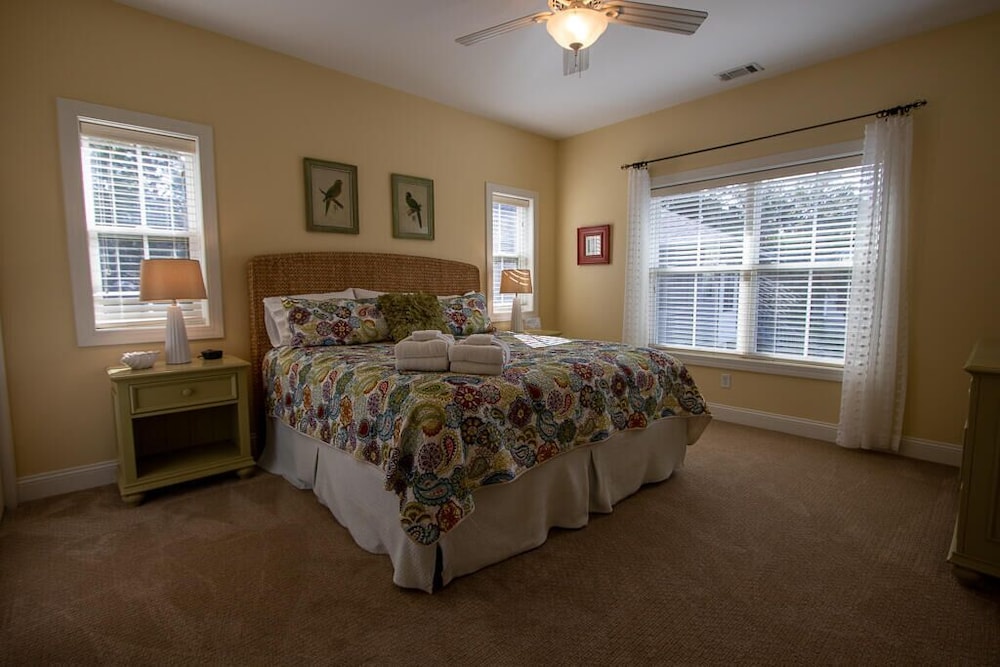 House, Multiple Beds, Kitchen, Garden View photo 2