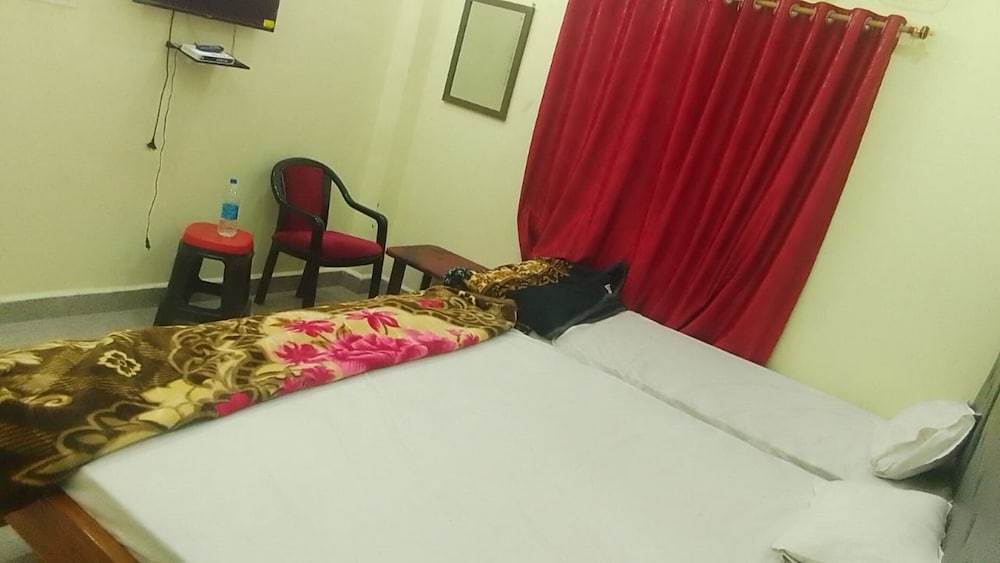 Deluxe Triple Room, City View
