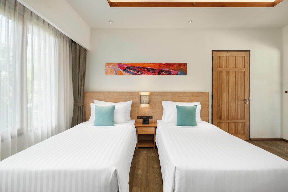 Deluxe Premium Bungalow 2 Twin - Photo 2