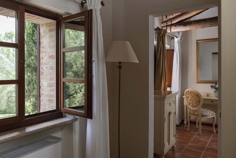 Junior Suite - Photo 3