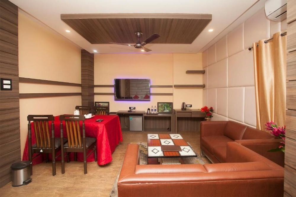 Design Room photo 2