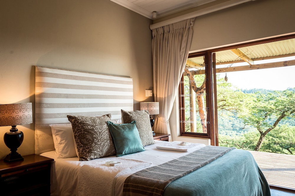 Luxury Suite photo 1