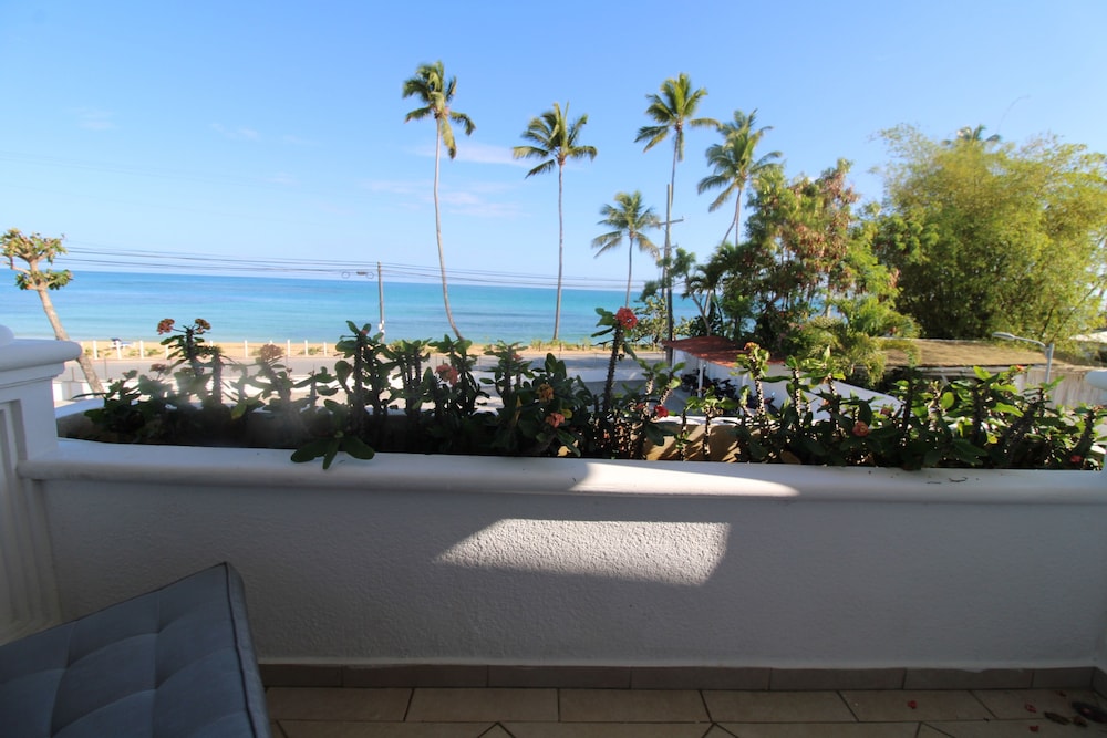 Exclusive Villa, 3 Bedrooms, Sea View photo 3