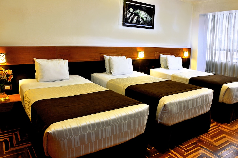 Standard Triple Room, City View