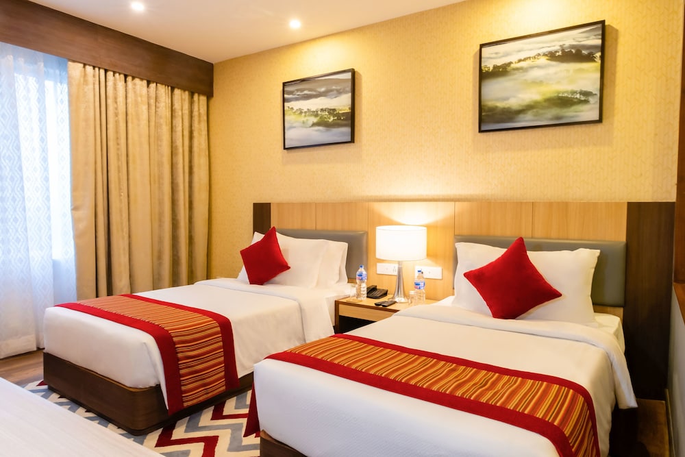 Premium Twin Room - Photo 2