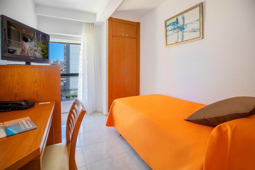 Single Room, Terrace photo 2