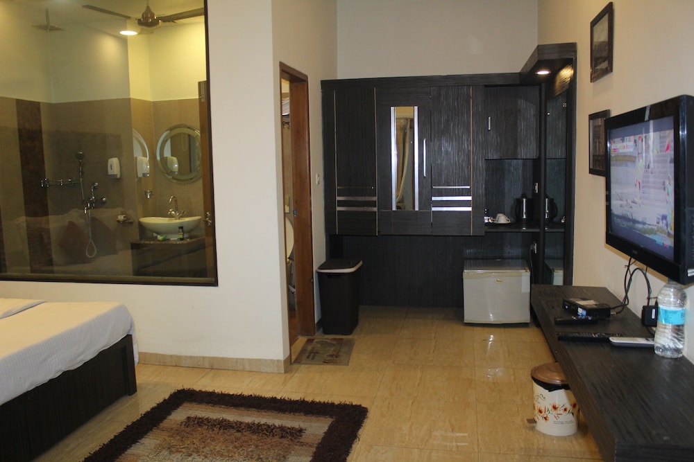 Mohan Room photo 2