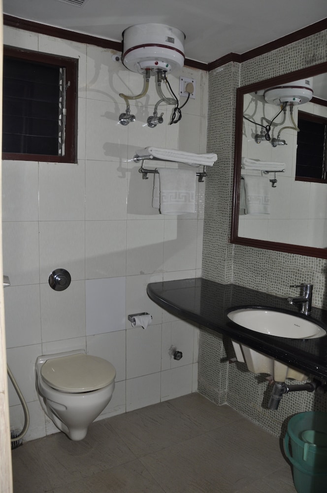 Club Room - Photo 6