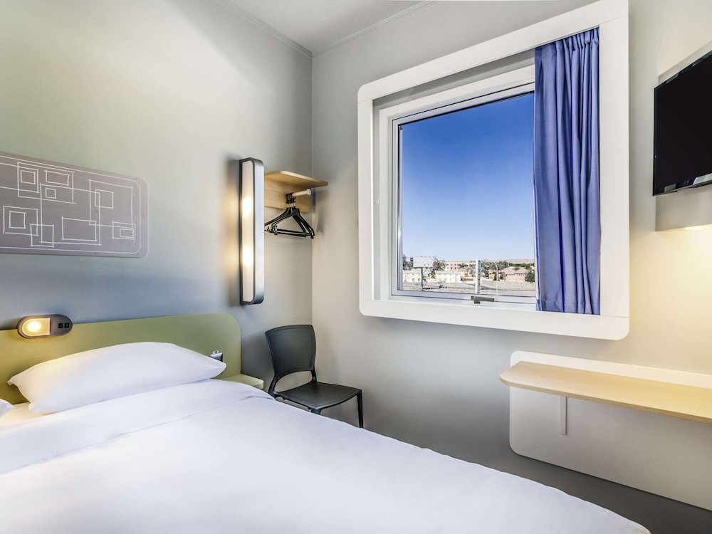 Standard Room, 1 Double Bed photo 3